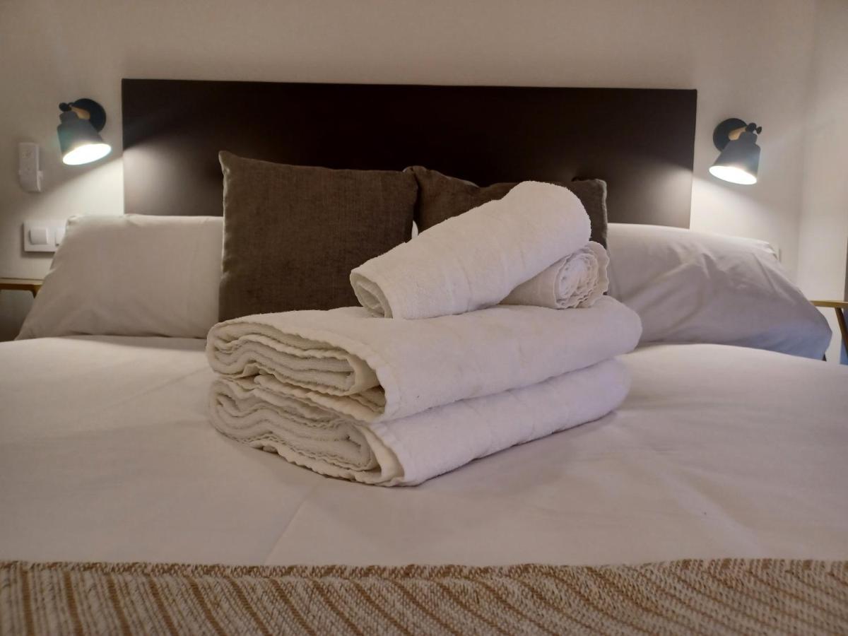 Apartamento Acogedor Junto A Calle Betis, Triana-Los Remedios Sevilla Eksteriør billede